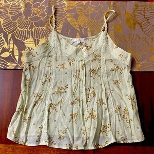 Green floral print tank!
